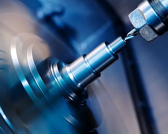 A Brief Analysis of the Application Advantages of CNC Lathes